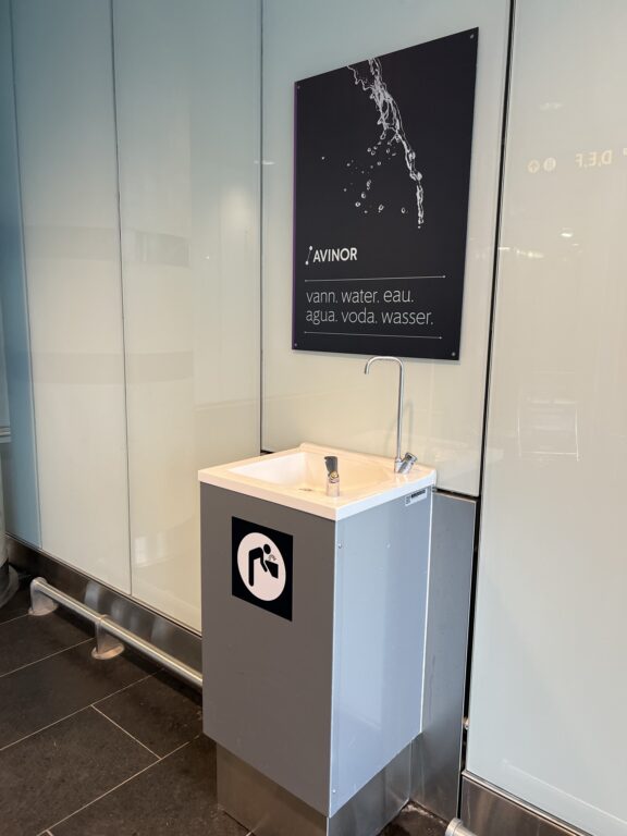 Oslo Flughafen Wasserstation