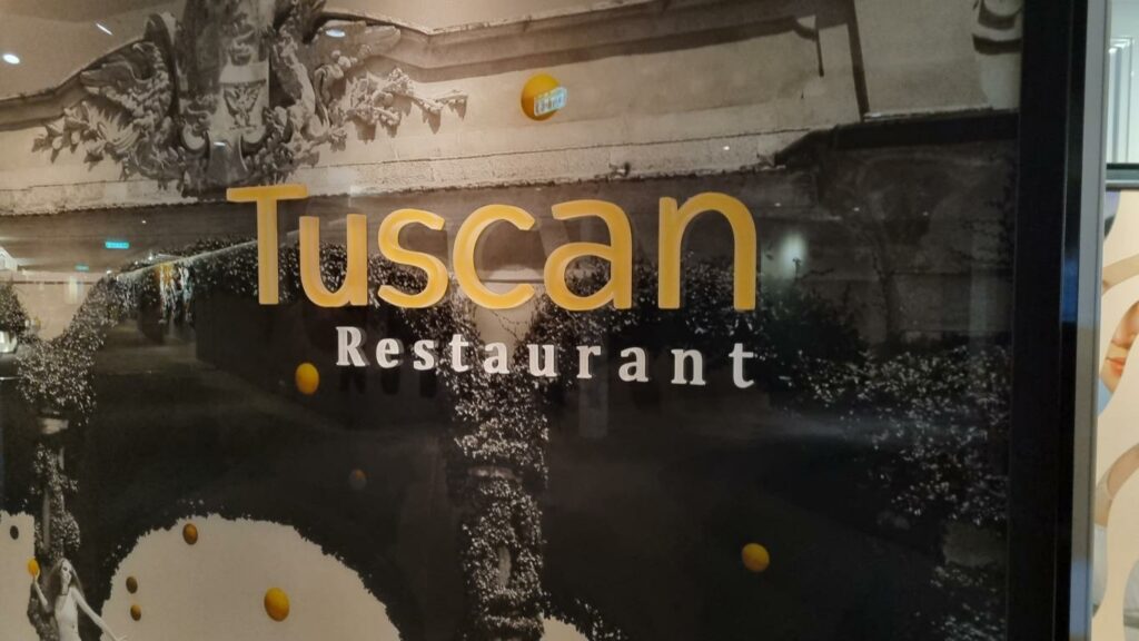 Celebrity Apex Restaurant TUSCAN 