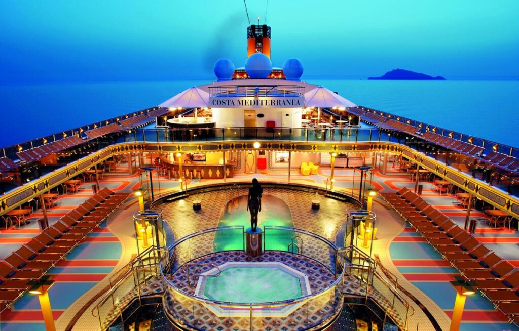 K1024 2019 10 08 Schiffsreisenportal Kreuzfahrten Schiffsreisen Weltreisen Costa Mediterranea Costa Crociere S.p.A von CruiseCouple