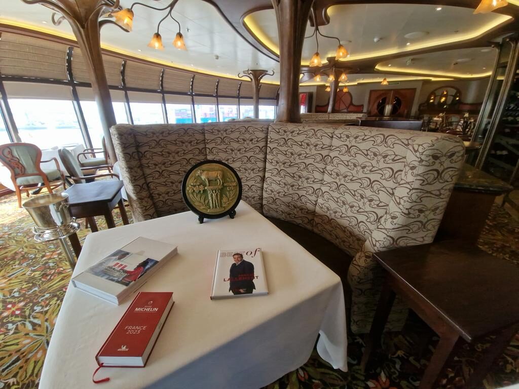 Die Welt von Disney auf der Disney Dream von 29 Disney Dream Meridian
