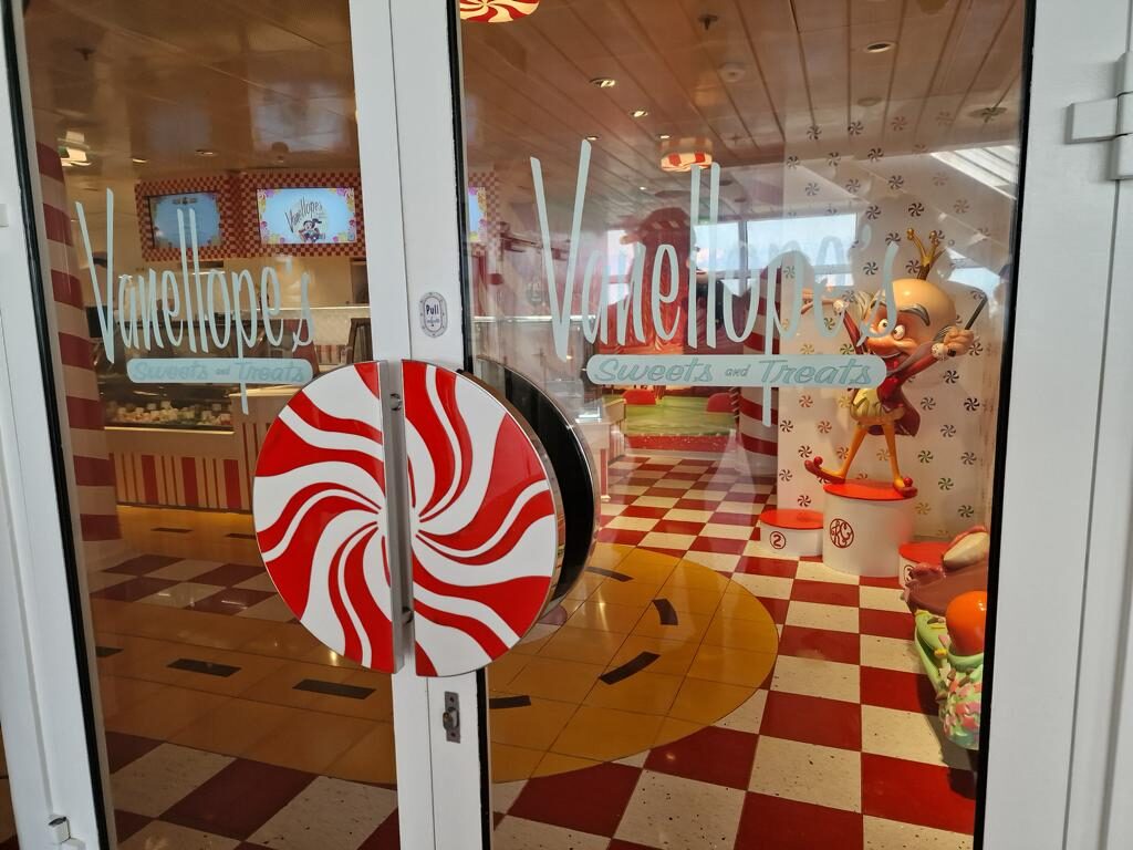 Die Welt von Disney auf der Disney Dream von 35 Disney Dream Vanellope Sweet and Treat