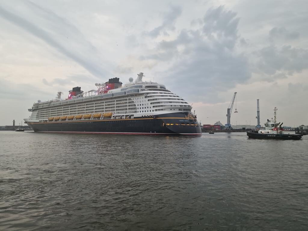 Die Welt von Disney auf der Disney Dream von 7 Disney Dream in Hamburg