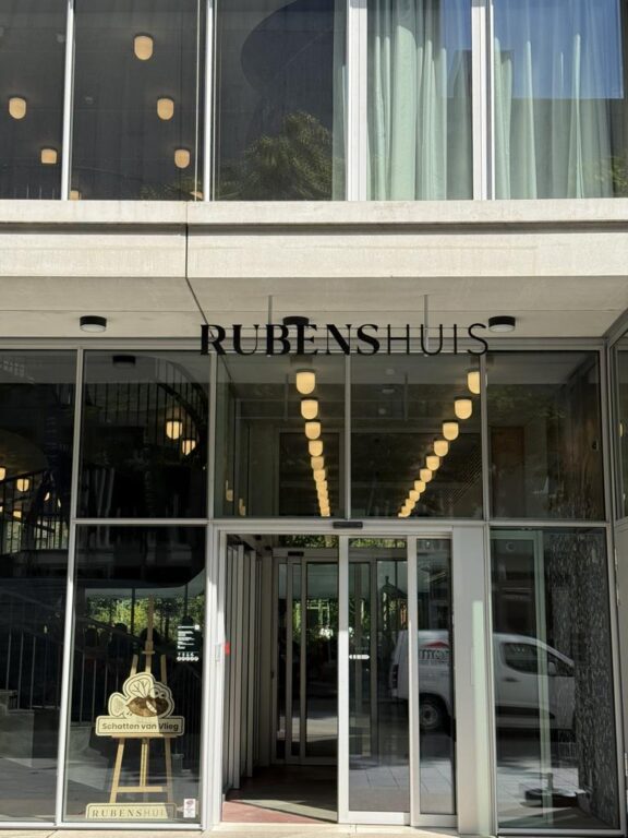 Antwerpen erleben: Diamanten, Altstadt & Schokoladentour – mit VIVA ONE auf Flusskreuzfahrt von 14 Antwerpen Rubenshaus