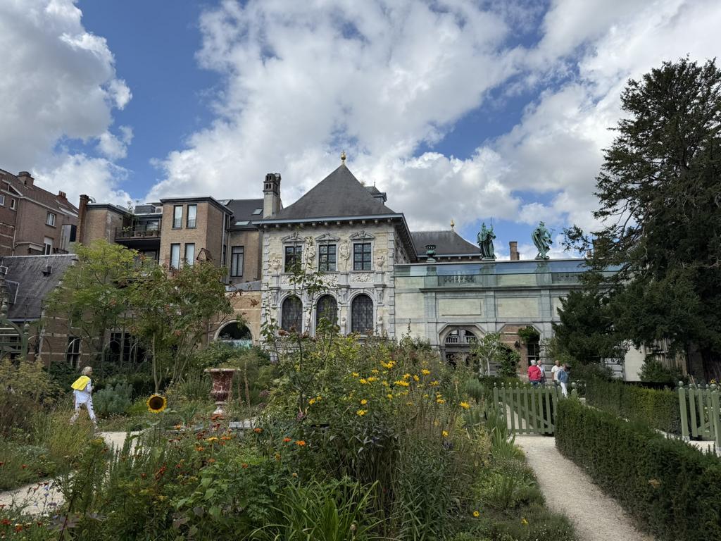 Antwerpen erleben: Diamanten, Altstadt & Schokoladentour – mit VIVA ONE auf Flusskreuzfahrt von 13 Antwerpen Rubenshaus