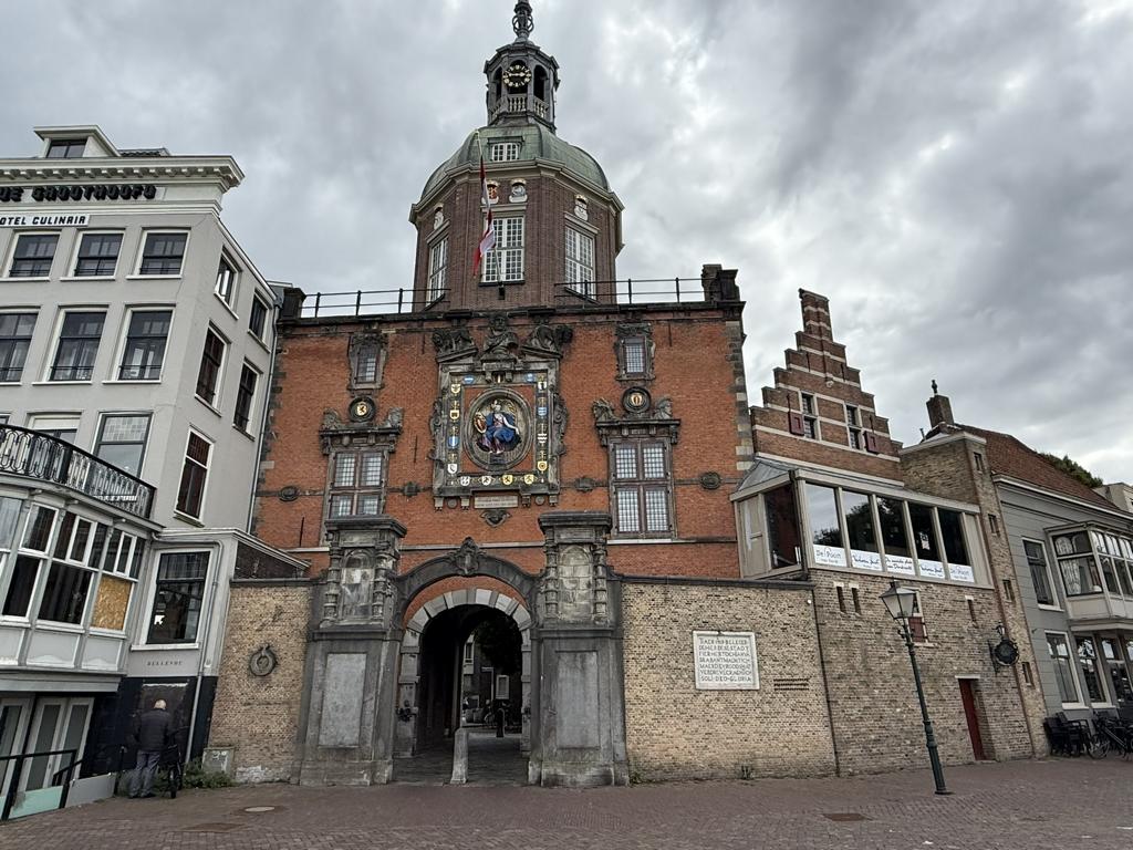 Antwerpen erleben: Diamanten, Altstadt & Schokoladentour – mit VIVA ONE auf Flusskreuzfahrt von 34 Dodrecht Groothofspoort