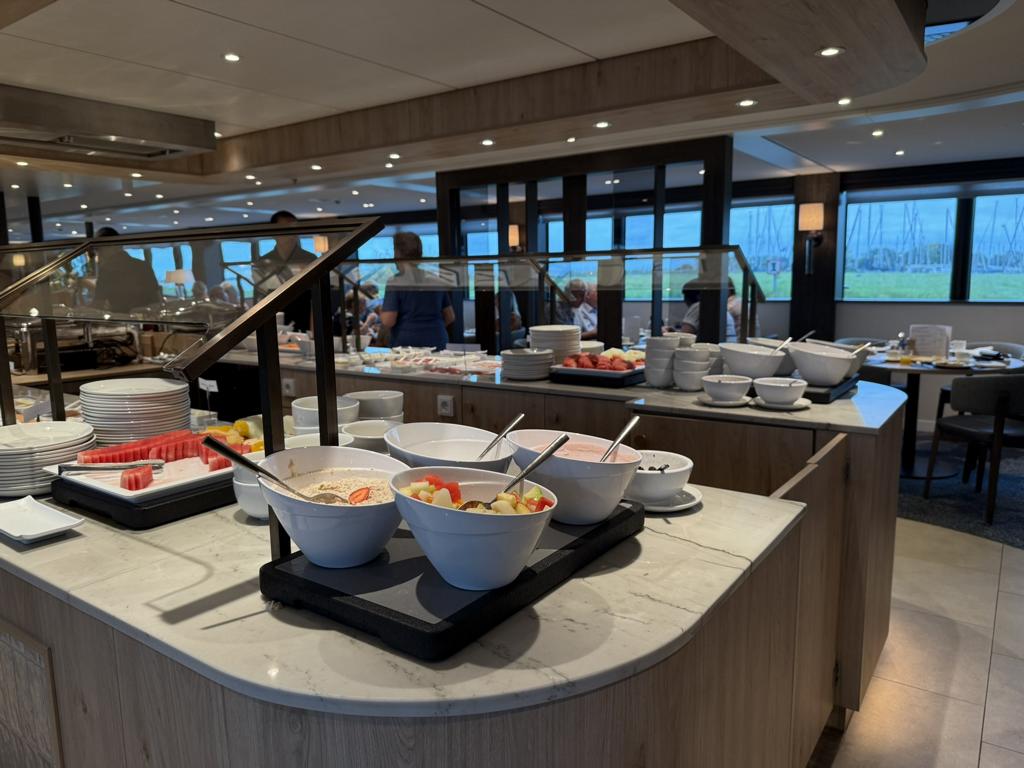 VIVA Cruises Fruehstuecksbuffet 