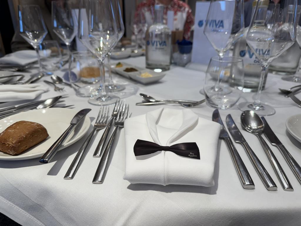 Antwerpen erleben: Diamanten, Altstadt & Schokoladentour – mit VIVA ONE auf Flusskreuzfahrt von 41 VIVA ONE-Niederlande und Belgien Galadinner
