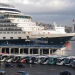 Queen Victoria von Cunard eröffnet Kreuzfahrtsaison 2018 in Hamburg